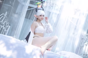 Coser Yu Yu Transforms into Altima Tia: Ethereal White Fantasy Beauty (40P) - image 16