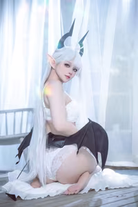 Coser Yu Yu Transforms into Altima Tia: Ethereal White Fantasy Beauty (40P) - image 8