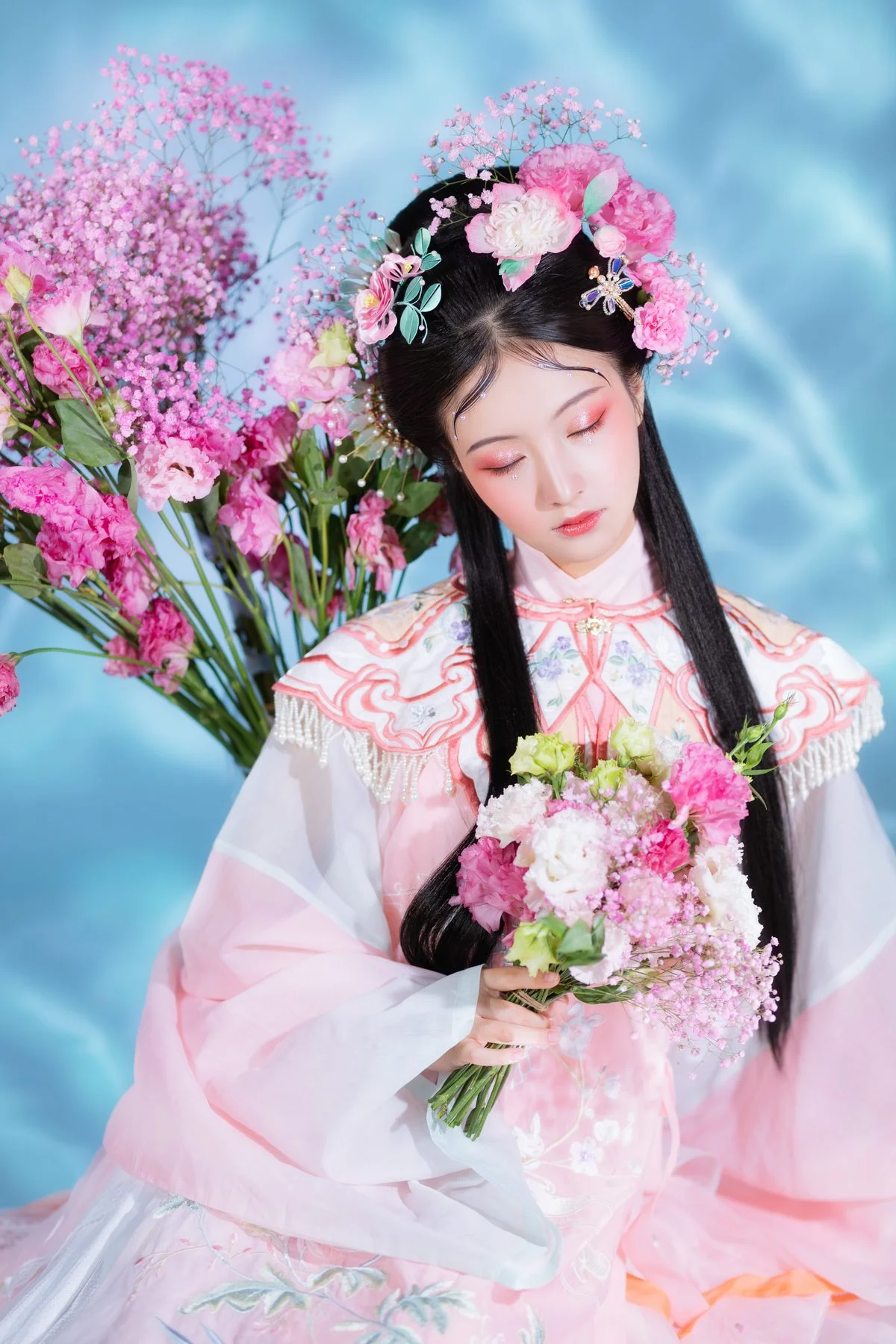 Timeless Elegance Captured in YiTuYu Art Language Vol.4153 with Pei Pei