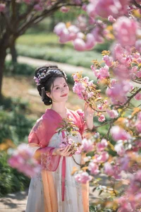 The Grace of Yang Yang: YiTuYu Art Language Vol.6816 - image 2
