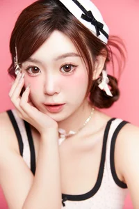 Elegant Portraiture Featuring Carlee Shi 77 Ya - YiTuYu Art Language Vol.7995 - image 22