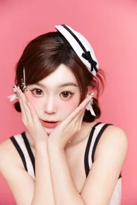 Elegant Portraiture Featuring Carlee Shi 77 Ya - YiTuYu Art Language Vol.7995 - image 5