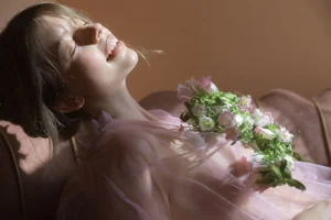 Elegant Portrait Collection: YiTuYu Art Language Vol.10077 Featuring Anna - image 5