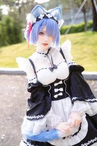 Stunning Rem Cat Maid Cosplay by Hana at Firefly Animation Carnival – Re:Zero Inspired Anime Photoshoot - image 4