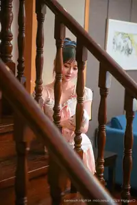 Discover Yan Tian Kitty's Enchanting Beauty in XiuRen No.10730: A Sweet & Captivating Photoshoot - image 12