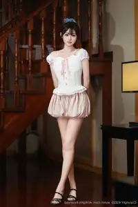 Discover Yan Tian Kitty's Enchanting Beauty in XiuRen No.10730: A Sweet & Captivating Photoshoot - image 33
