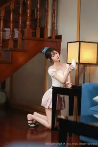 Discover Yan Tian Kitty's Enchanting Beauty in XiuRen No.10730: A Sweet & Captivating Photoshoot - image 16