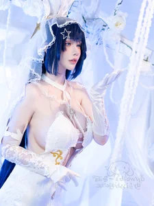 Stunning Azur Lane New Jersey Cosplay: Exultant Snow White Ceremony Bridal Gown by Yi Se Yu - Full Photo Collection and Video - image 6