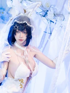 Stunning Azur Lane New Jersey Cosplay: Exultant Snow White Ceremony Bridal Gown by Yi Se Yu - Full Photo Collection and Video - image 11