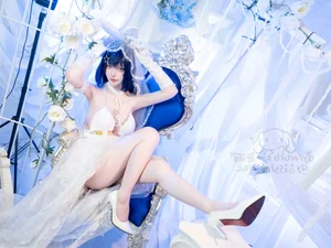 Stunning Azur Lane New Jersey Cosplay: Exultant Snow White Ceremony Bridal Gown by Yi Se Yu - Full Photo Collection and Video - image 16
