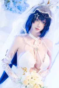 Stunning Azur Lane New Jersey Cosplay: Exultant Snow White Ceremony Bridal Gown by Yi Se Yu - Full Photo Collection and Video - image 5