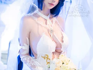 Stunning Azur Lane New Jersey Cosplay: Exultant Snow White Ceremony Bridal Gown by Yi Se Yu - Full Photo Collection and Video - image 10