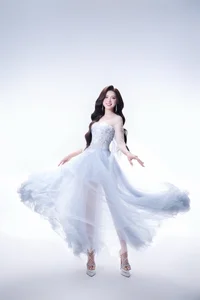 The Radiant Journey of Phan Phuong Oanh: A Celebration of Beauty, Talent, and Grace - image 6