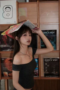 YiTuYu Art Language Vol.7507: Chen Nian Xiao Jiu's Artistic Vision - image 4
