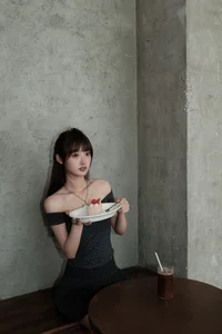 YiTuYu Art Language Vol.7507: Chen Nian Xiao Jiu's Artistic Vision - image 0