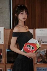 YiTuYu Art Language Vol.7507: Chen Nian Xiao Jiu's Artistic Vision - image 22