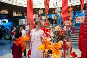 Spiritual Journey: Hundreds of Thousands Visit Ba Den Mountain Spring Festival in Tay Ninh - image 3