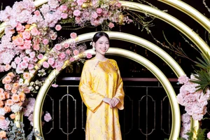 Elegant Beauty and Military Discipline: Discover Chau Anh, the Vietnamese Second Lieutenant and Pageant Runner-up Captivating Social Media Trends - image 3