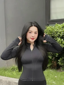 Stunning Beauty of the Tay Ethnic Streamer and Mother of One - image 9