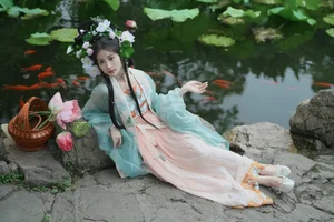Contemporary Elegance: YiTuYu Art Language Vol.4993 Featuring Mian Mian - image 15