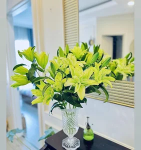 Step Inside the Stunning Flower-Filled Home of Editor Khanh Trang - image 7
