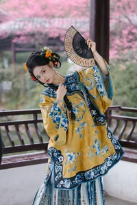 YiTuYu Art Language Vol.7660: A Deep Dive into Contemporary Portraiture Featuring the Elegant Xian Lu - image 16