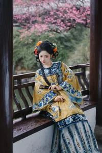 YiTuYu Art Language Vol.7660: A Deep Dive into Contemporary Portraiture Featuring the Elegant Xian Lu - image 5