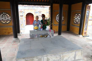 The Restored Tombs of Three Nguyen Dynasty Kings in Hue: A Cultural Heritage - image 6