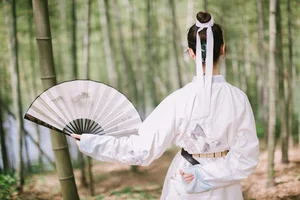 Ling Xiao in YiTuYu Art Language Vol.4517: A Masterclass in Portrait Photography and Aesthetic Grace - image 0