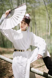Ling Xiao in YiTuYu Art Language Vol.4517: A Masterclass in Portrait Photography and Aesthetic Grace - image 7
