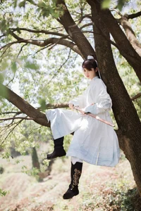 Ling Xiao in YiTuYu Art Language Vol.4517: A Masterclass in Portrait Photography and Aesthetic Grace - image 9