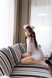 YiTuYu Art Language Vol.10270 Featuring Xiao Yi - 33 High-Quality Artistic Portraits - image 25