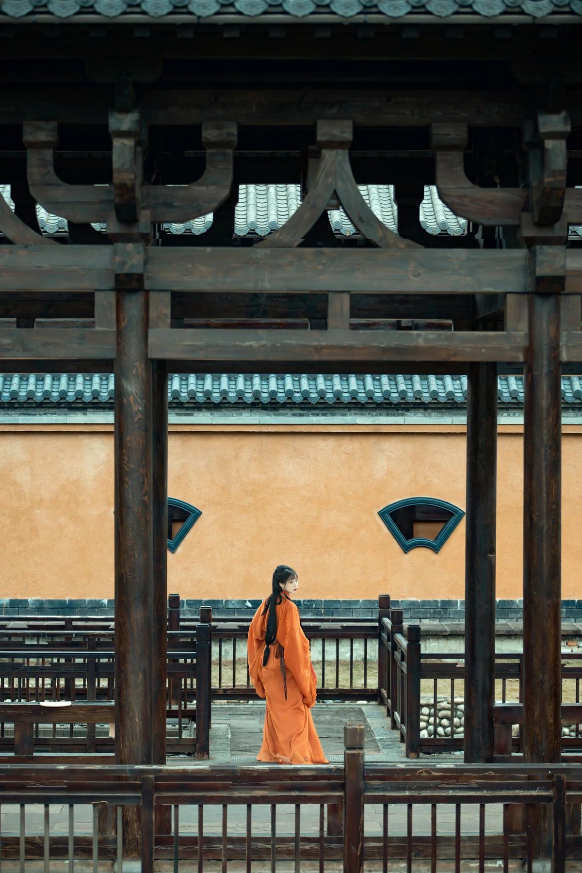 Chu Cha: Timeless Grace in YiTuYu Art Language Vol.6432