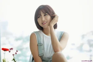 Stunning Lee Eun Hye Photo Gallery: Capturing the Timeless Charm of South Korea’s Iconic Model - image 13