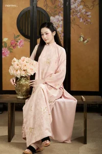Radiant Grace in Soft Pink Silk Ao Dai: A Poetic Indochine Muse - image 12