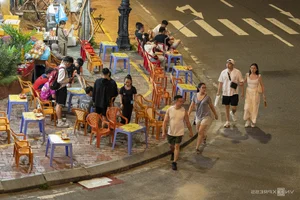 Balancing Tourism and Urban Order: Sidewalk Encroachment Issues in Da Nang - image 2
