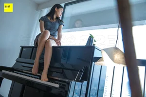 IESS Qiqi: Beautiful Feet on Black and White Piano Keys 2 - image 39