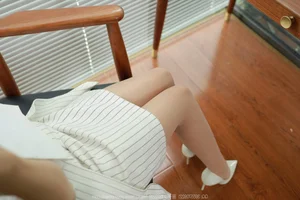 IESS SXJ No.1626 Xiao Jin: Elegant Silk Stocking Fashion and Portrait Gallery - image 69