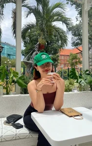 The Radiant Daily Life and Natural Beauty of Miss Phuong Linh: A Visual Journey - image 6