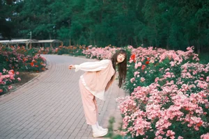 Exploring the Sweet Aesthetics of YiTuYu Art Language Vol.7230 Sweet T Tian Tian - image 0