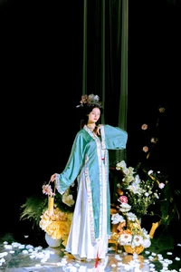 Ju Xiao Tao Shines in YiTuYu Art Language Vol.7427 Photography Collection - image 12