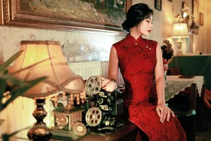 YiTuYu Art Language Vol.6401 Yang Yang: A Visual Journey into Modern Artistic Portraiture and Sophisticated Style - image 7