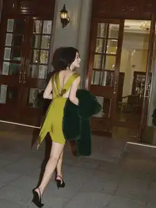 “Trendy Girl” Khanh Linh: Glamorous Visual, High-End Fashion Style Captivates Every Eye - image 4