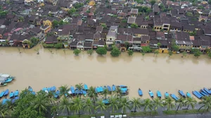 Visiting Hoi An During Summer Floods: A Unique Experience for Brave Travelers - image 3