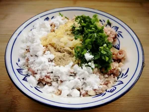 The Selenium-Rich White Vegetable: A Superfood Recipe for Immunity and Delicious Stuffed Meat Dishes - image 7