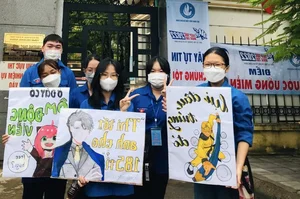Creative and Humorous Banners Cheering Students During Vietnam's High-Stakes Exam Season - image 0