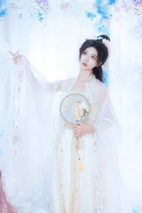 Elegant Visual Storytelling: YiTuYu Art Language Vol.4320 Featuring Qi Luo Sheng De Xiao Su Su - image 2
