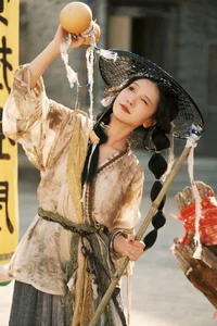 Modern Artistic Expression: YiTuYu Art Language Vol.7722 with Zhi Zhi Yang - image 11