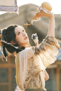 Modern Artistic Expression: YiTuYu Art Language Vol.7722 with Zhi Zhi Yang - image 4