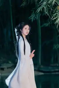 YiTuYu Vol.8687: Su Su - An East Asian Muse's Ethereal Night Tale - image 15